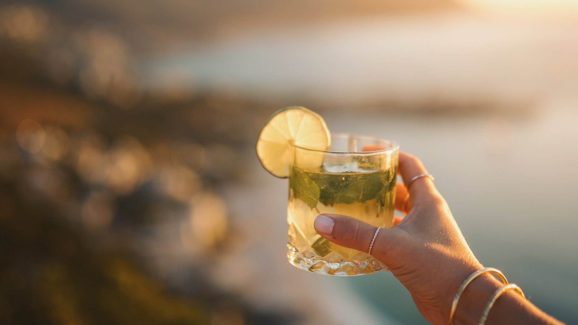How to Navigate Cape Town's Holiday Season: A Sea Point Insider's Guide