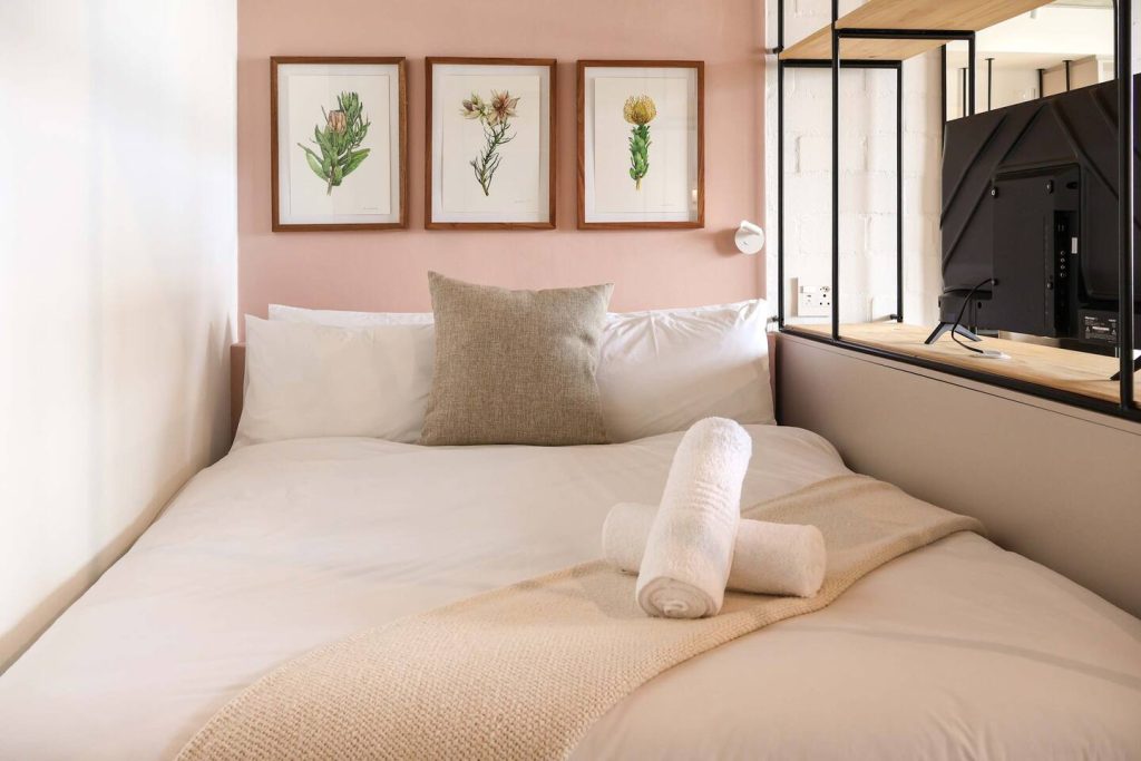 008d1de9-38be-410e-b282-94f6fcfdfa8d-1