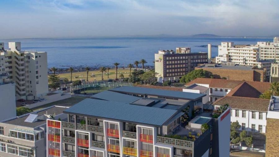 Walking distance to the famous Promenade 