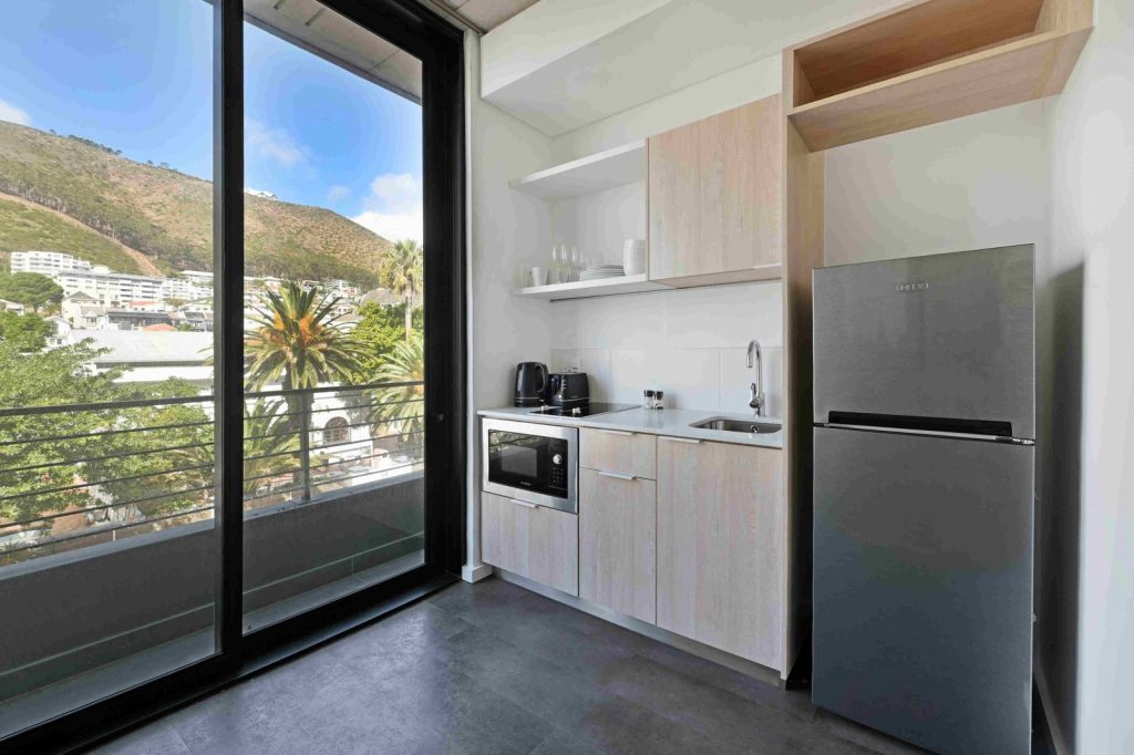 0299f7ac-ff58-4452-91a7-b20ffe9e95bc-1