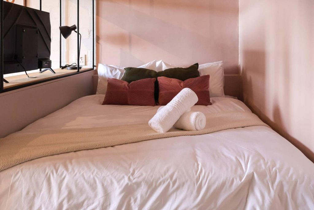 050a9abe-6f4e-4e84-9c52-a8b7b6aaa9d8-1