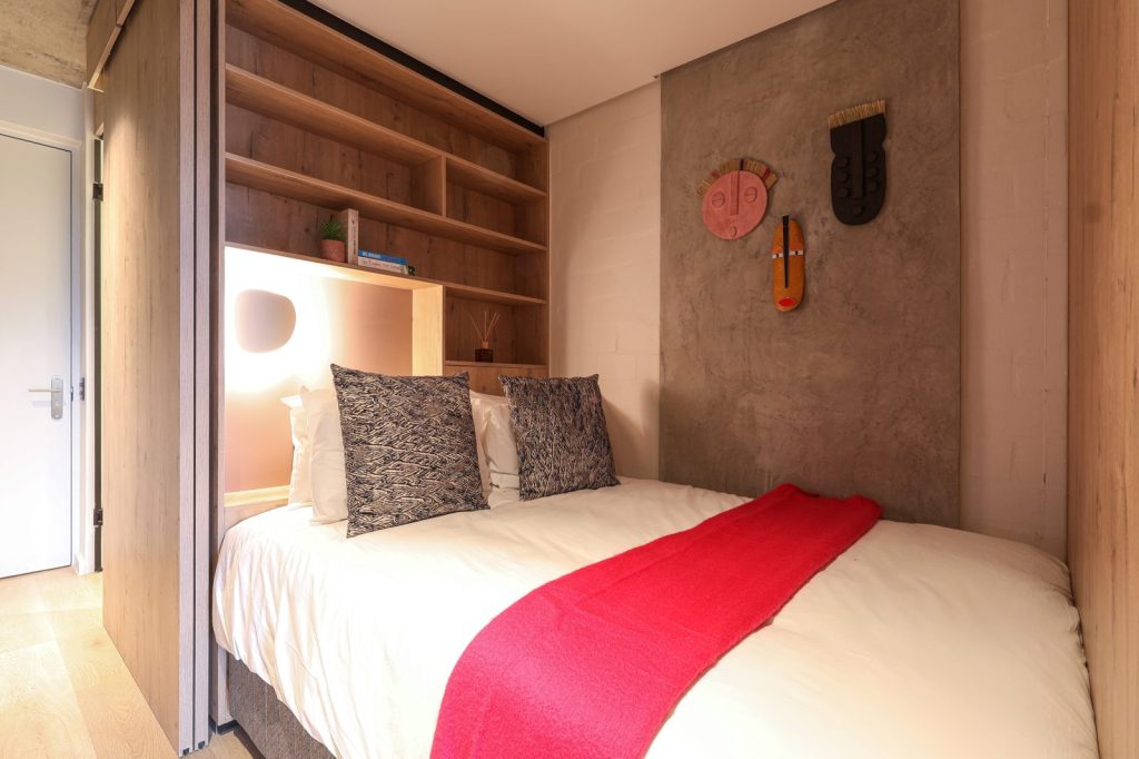 081cde1f-71ee-4ae7-822e-80f31205feb3-1