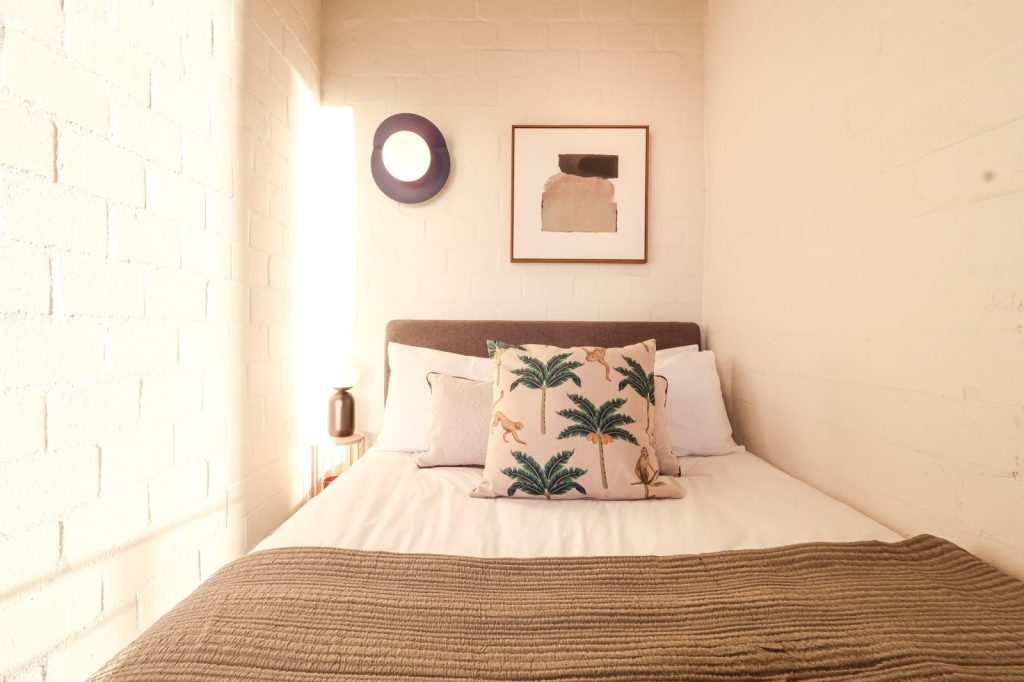 0b49b86a-f12c-42f0-a317-4cf5bbbef699-1