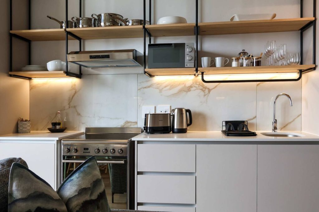 0f8dce8c-d743-4014-9611-4eaef3866d10-1