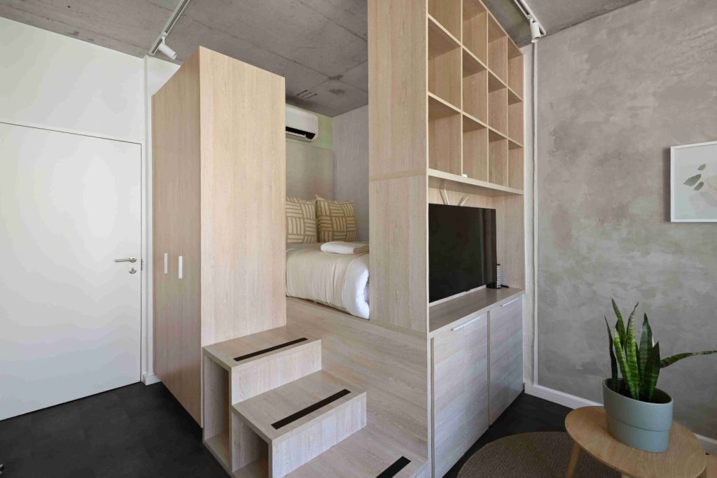 15d53dc4-9ab3-4fb4-8d78-4c6e4548cc77-1