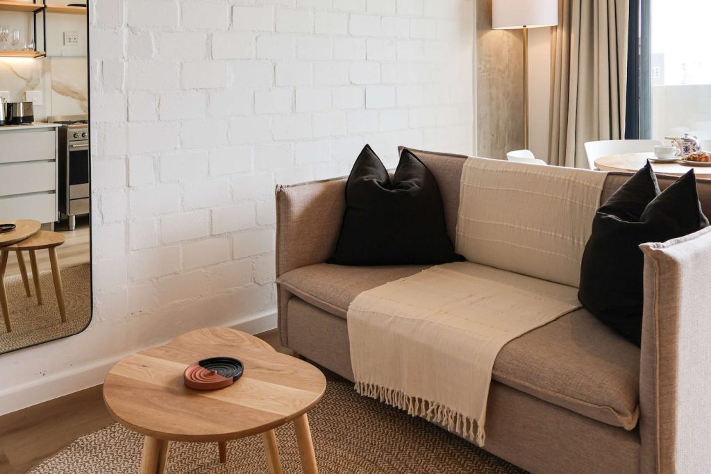 19b61c79-085e-4a01-9bbb-c98ec3c52a84-1