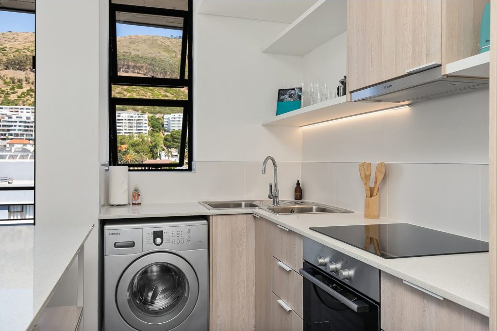 1c6ecd72-727a-4540-b297-44ce8b1f068c-1