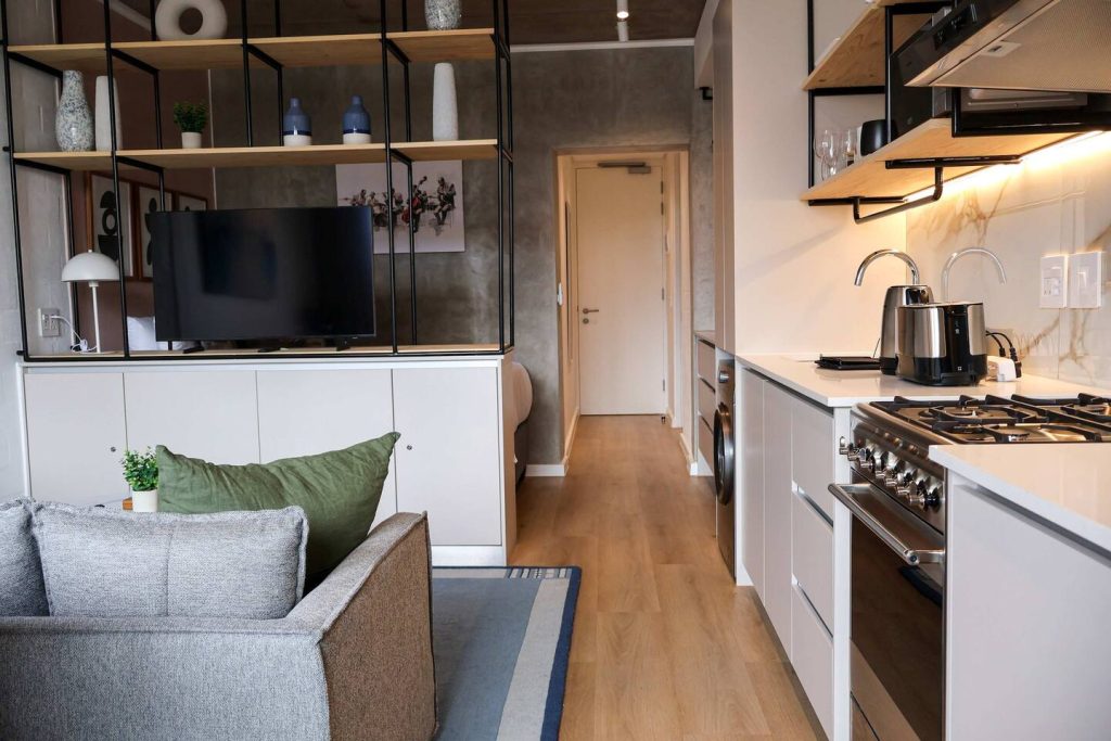 1db55e46-90cb-4c87-a100-32ead289f160-1