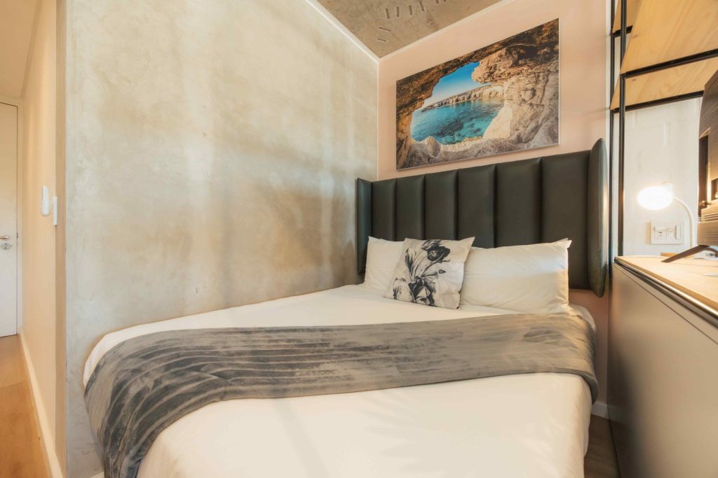 20c12a4f-a1c5-407d-a27d-d7ad39921e3e