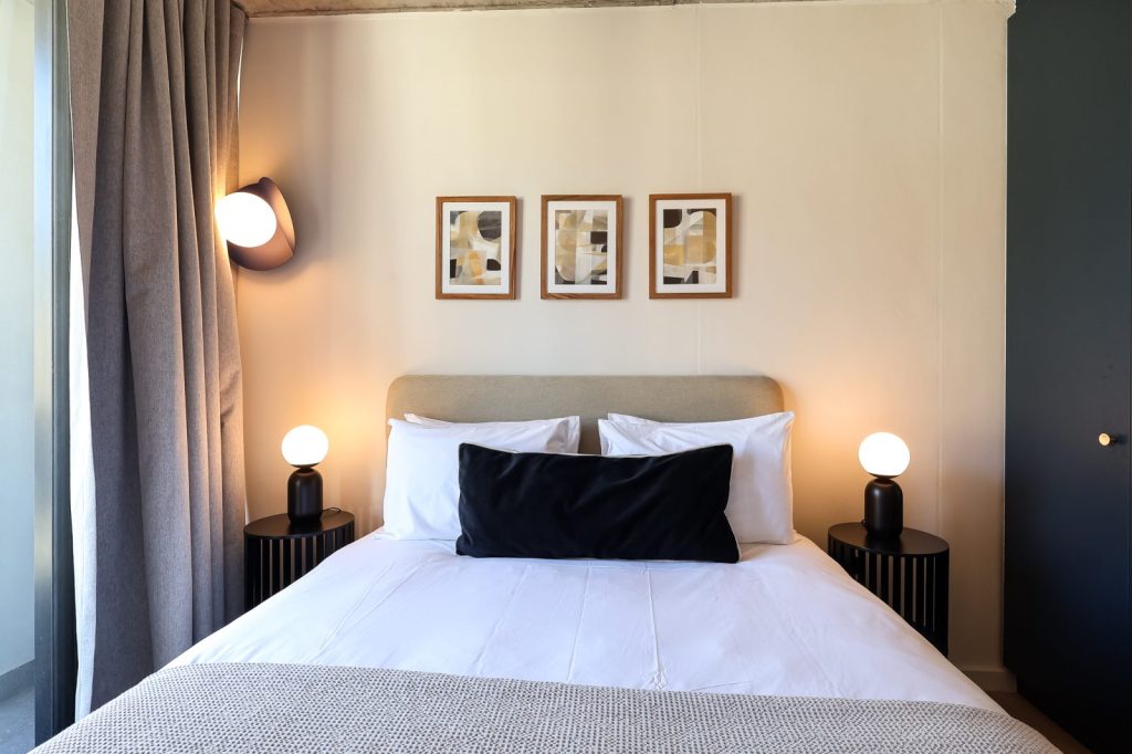 2326add3-29c3-4113-bbb0-b8c7a04a4e2c