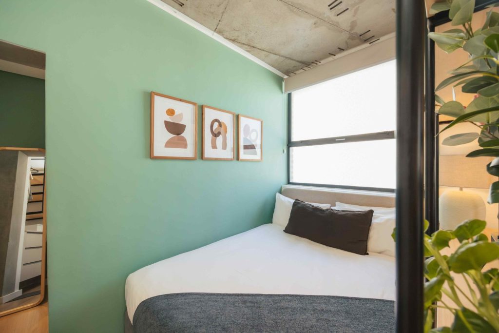 23ad60f0-f760-452a-ab61-ca053d8e356a