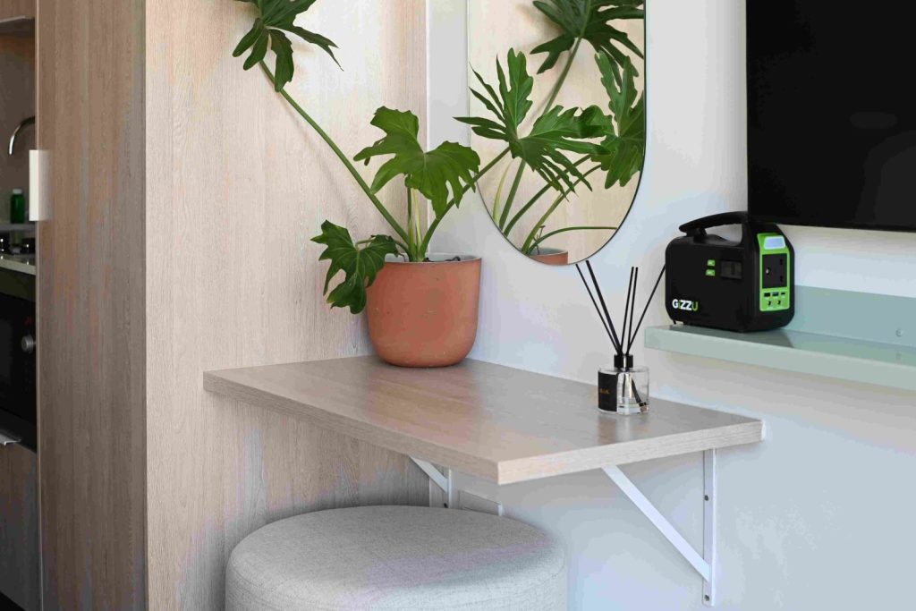 24d4d704-99bc-4568-9dd2-fa62f81e5a9c-1