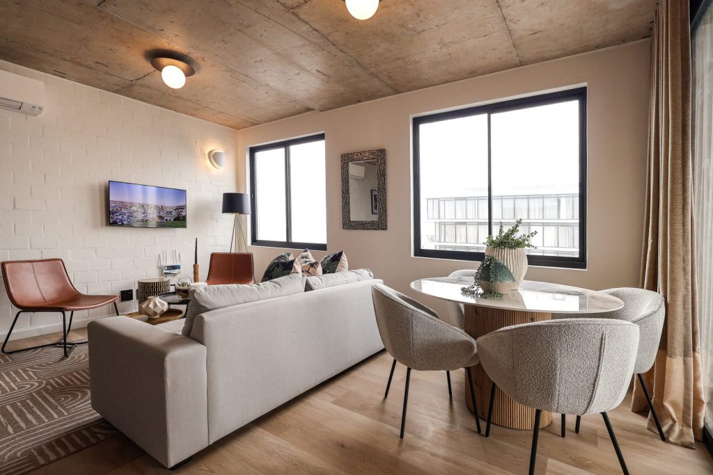 2b6eb465-11d6-4275-9365-b7001d159755