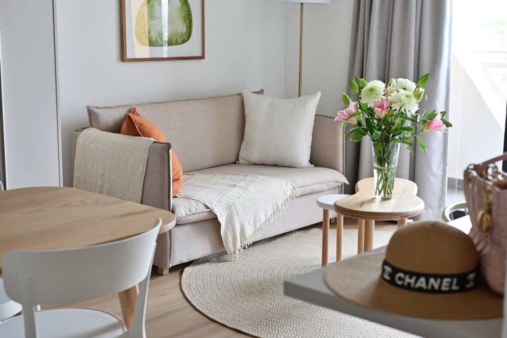 307ee3df-542a-436f-b449-9679b2471798-1