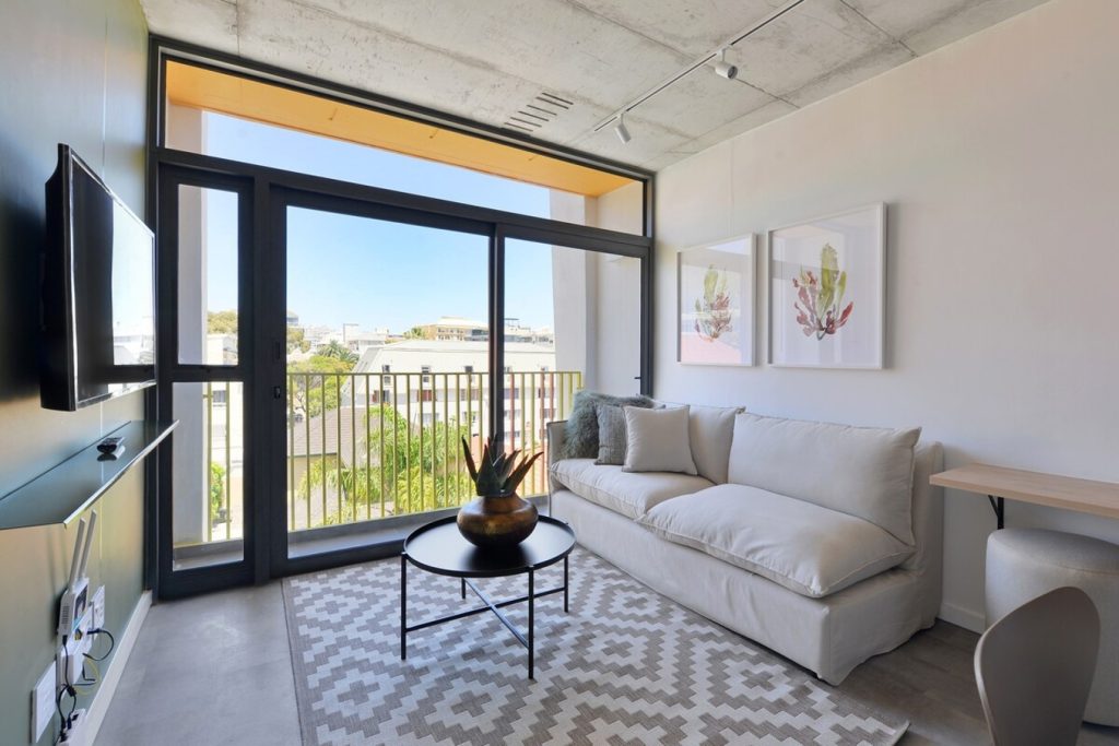 30bf14ef-d09b-4f2f-b501-65ab01282f4f-1