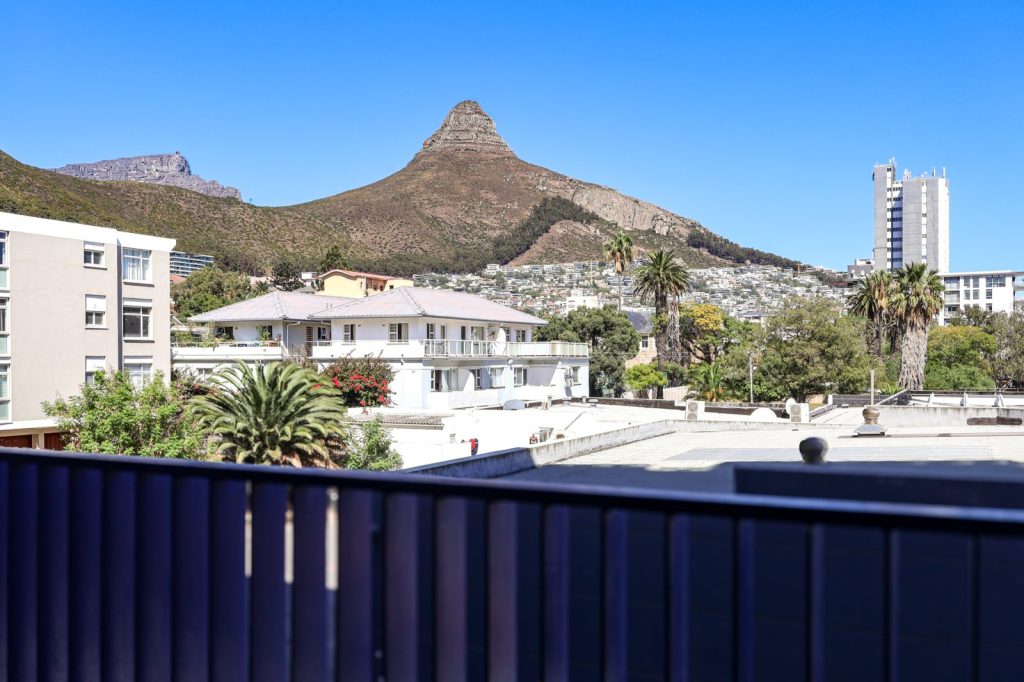 35f53bfe-4551-4604-a5cb-7345746c2092-1