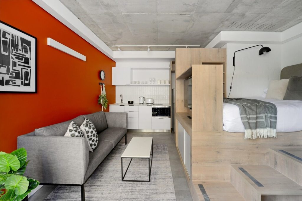 39dcf09c-41a9-427b-946d-b3d5f7f99257-1