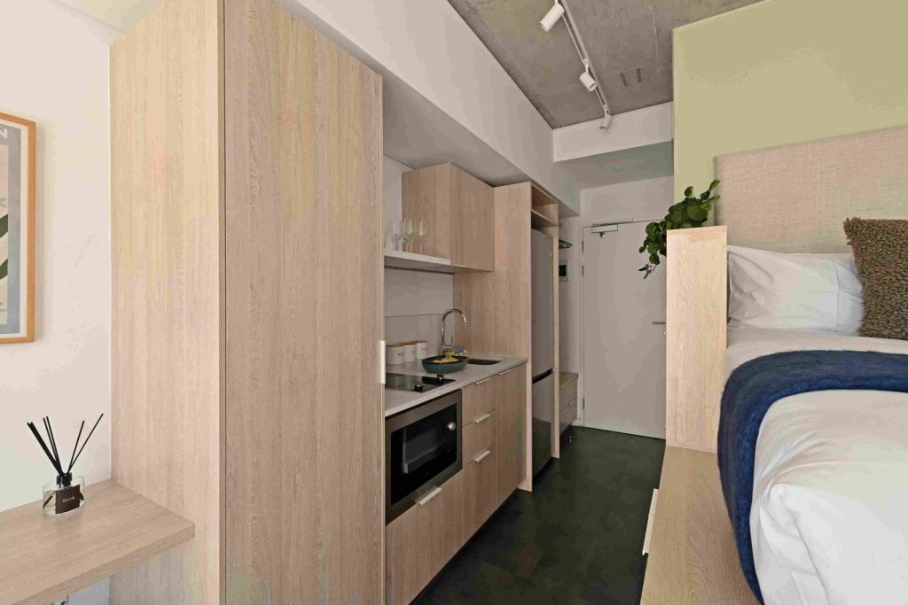 3fe8992a-478f-4204-b7a8-6a49413a8277-1