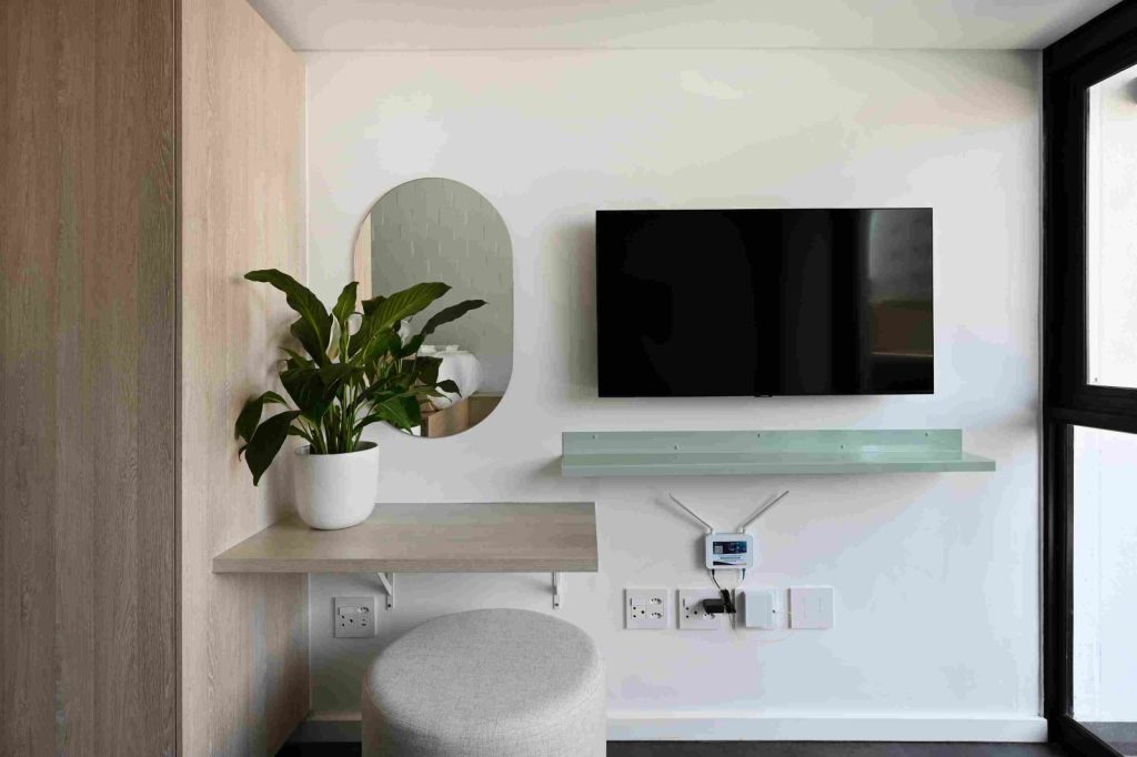 4246c3ba-5898-4a8f-9083-cff34442cebc-1