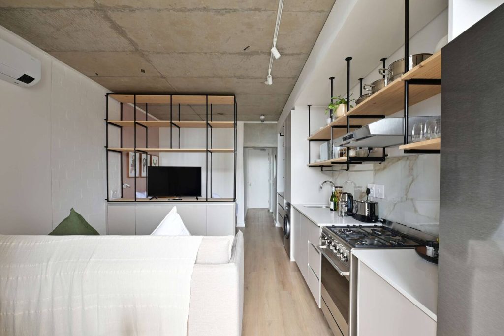 4a6038ec-a92d-4a8d-bc3e-ec93cbb6a0bc-1