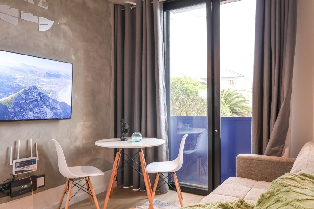 4b905d3f-ebc0-48ae-b037-0a0e00e1beff-1