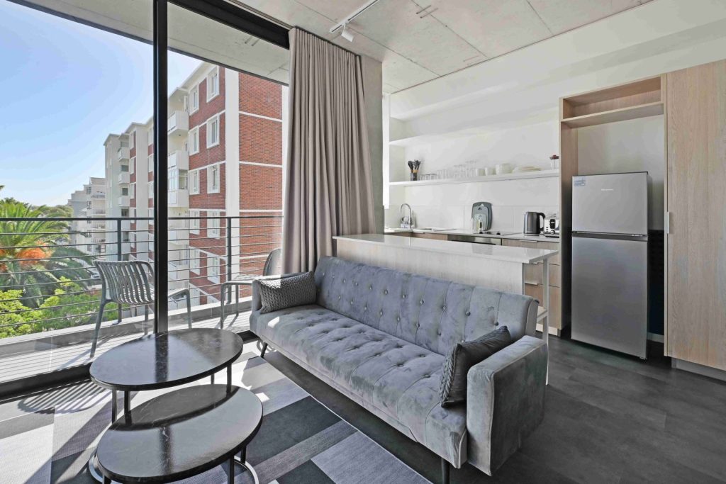 4be26427-33f2-441e-b2bc-6db06cb66f50-1