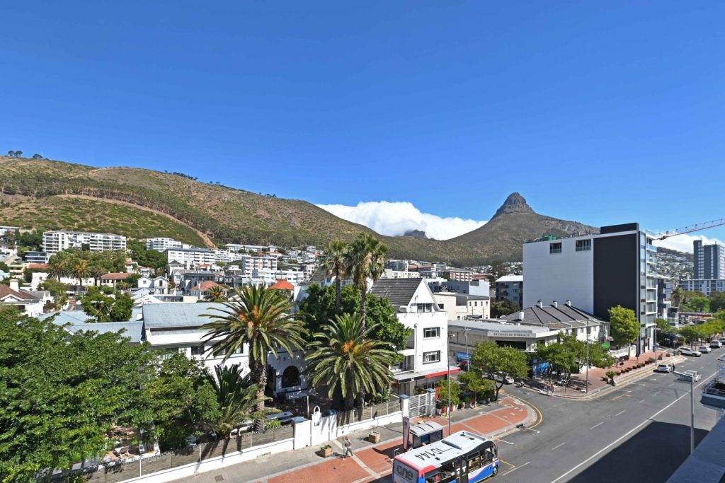 53118246-3680-417d-b2ce-5dbab5988c7a-1