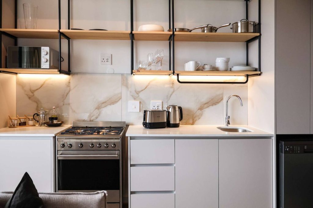 5b63401f-c12b-483d-9ccc-3e8ccb55051d-1