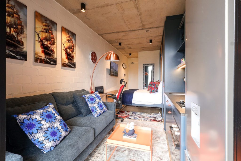 5bdf2edb-3182-4961-945a-46a57971c363