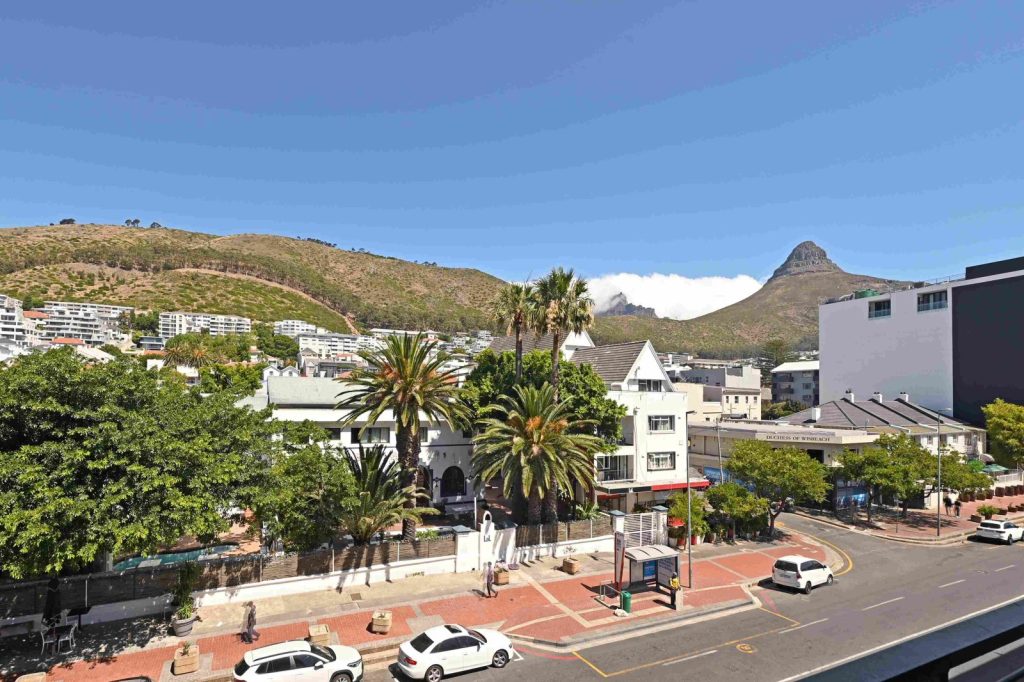 5dc2562a-d1af-4af6-96f5-d4095ffba2fc-1