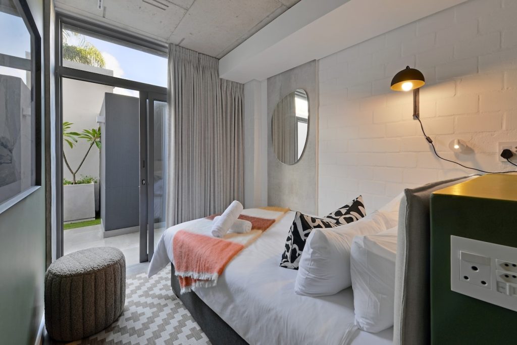 675dcb62-031e-4080-b0b4-bbbca2f9491c-1