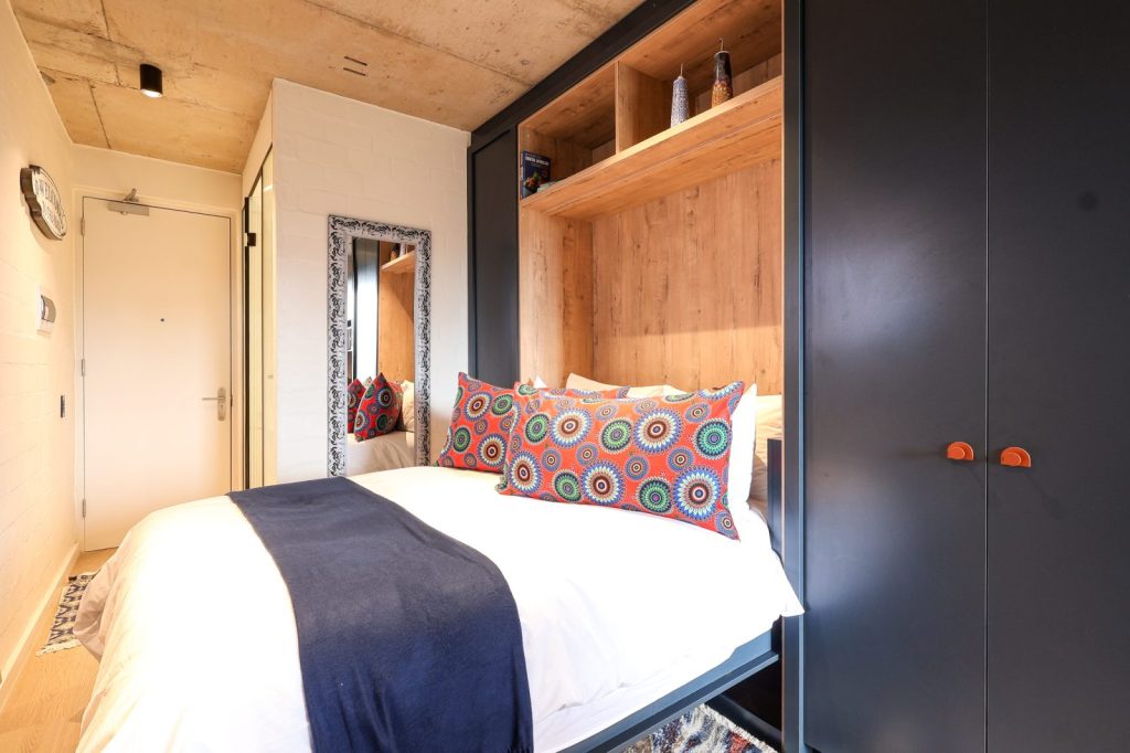 69e26cb5-f6bb-4790-9568-7cdb97eb156c