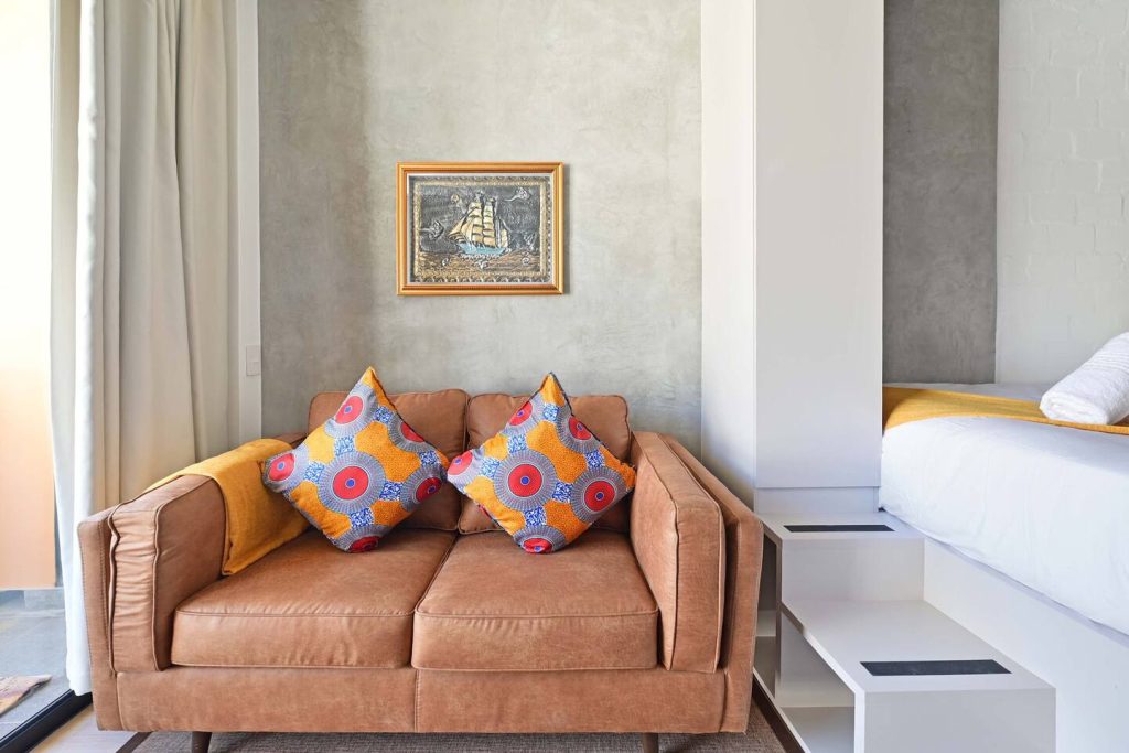 79467b33-4185-42a2-81c5-a129243a0614-1