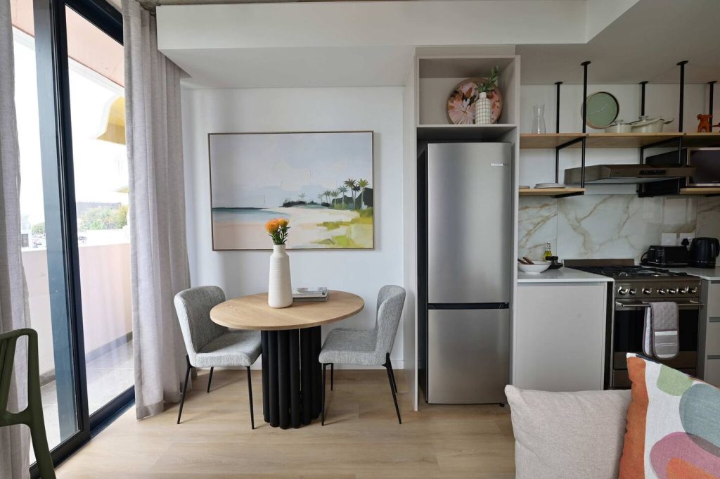 7a19a23a-6e65-4e4c-8267-b008490411ae-1