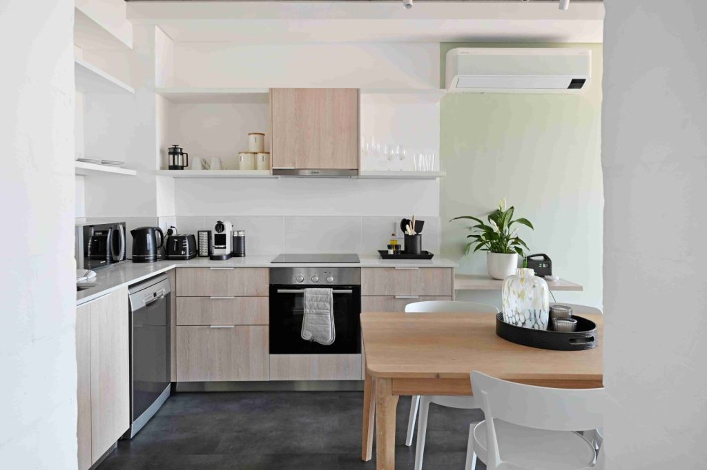 88f3dc1f-08b8-4ba3-99ae-eeda0a472d2f-1