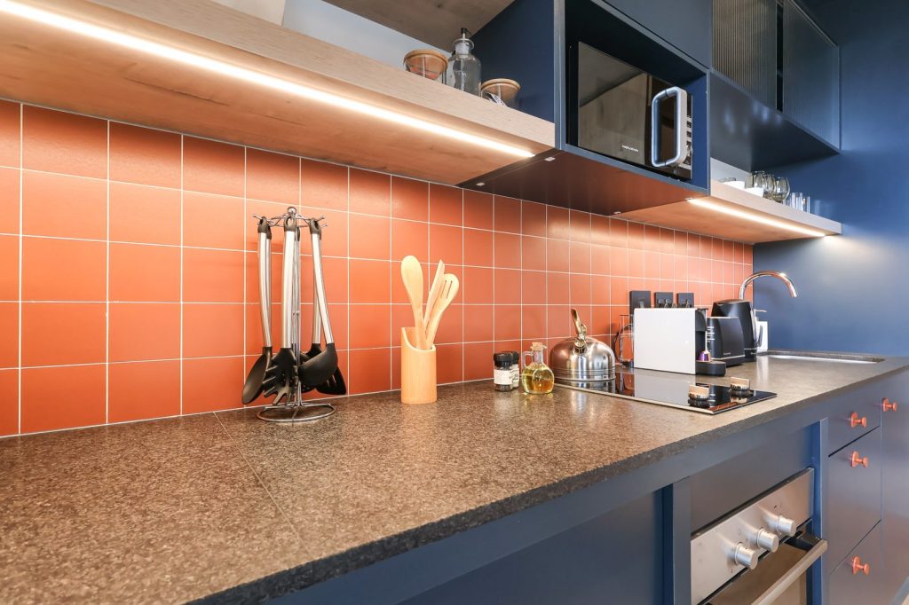 9410776b-3e58-4cd7-bad1-e2c1e32e08d0-1