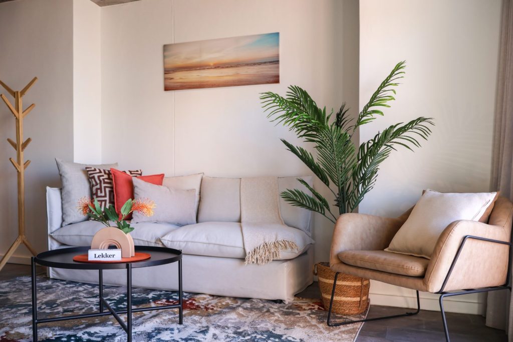 96bc04e0-62a9-4ad6-ae18-6a9d6694a568-1