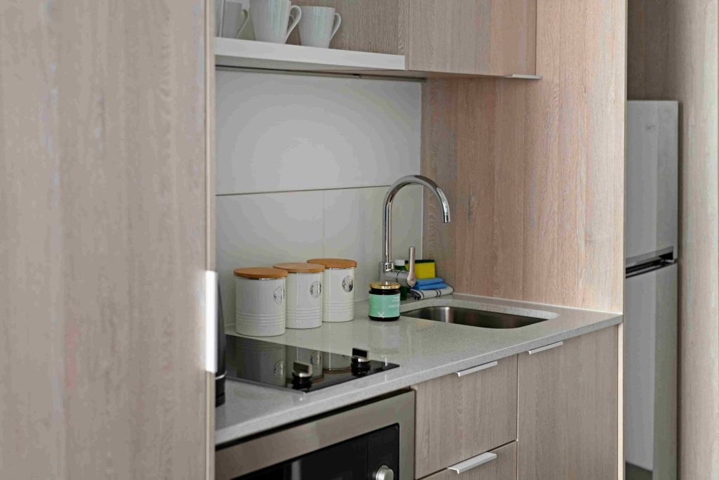 a8bd70f8-c4f5-4828-8235-8f0f655ded89-1