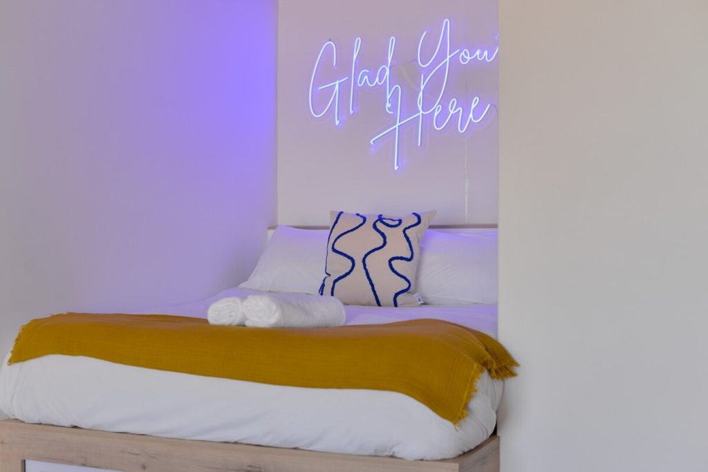 b6b0d5f7-f5e2-4aca-a15f-9ea26c635699-1