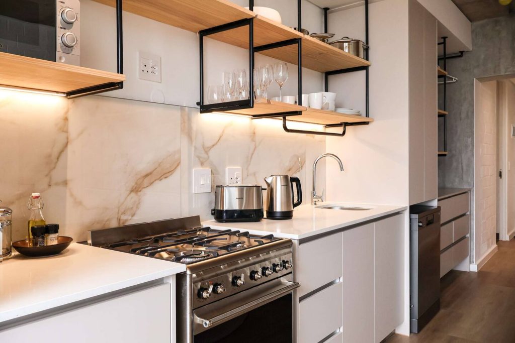 b95d1d70-07c5-4fa4-a32f-cde9fe52ec3d-1