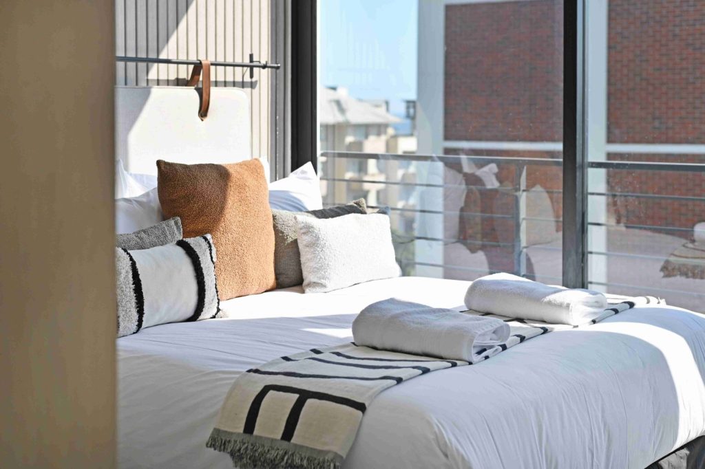 beac842c-8c88-441f-9083-20e184f0a691-1