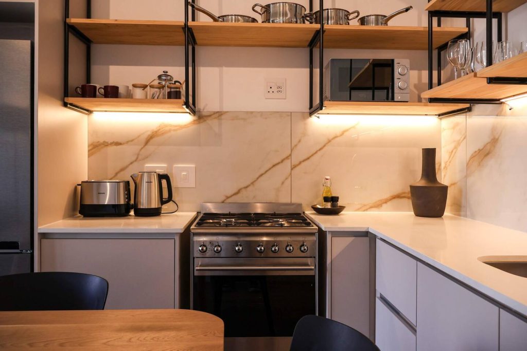 c256187e-7e72-4469-8351-5d77997929ee-1