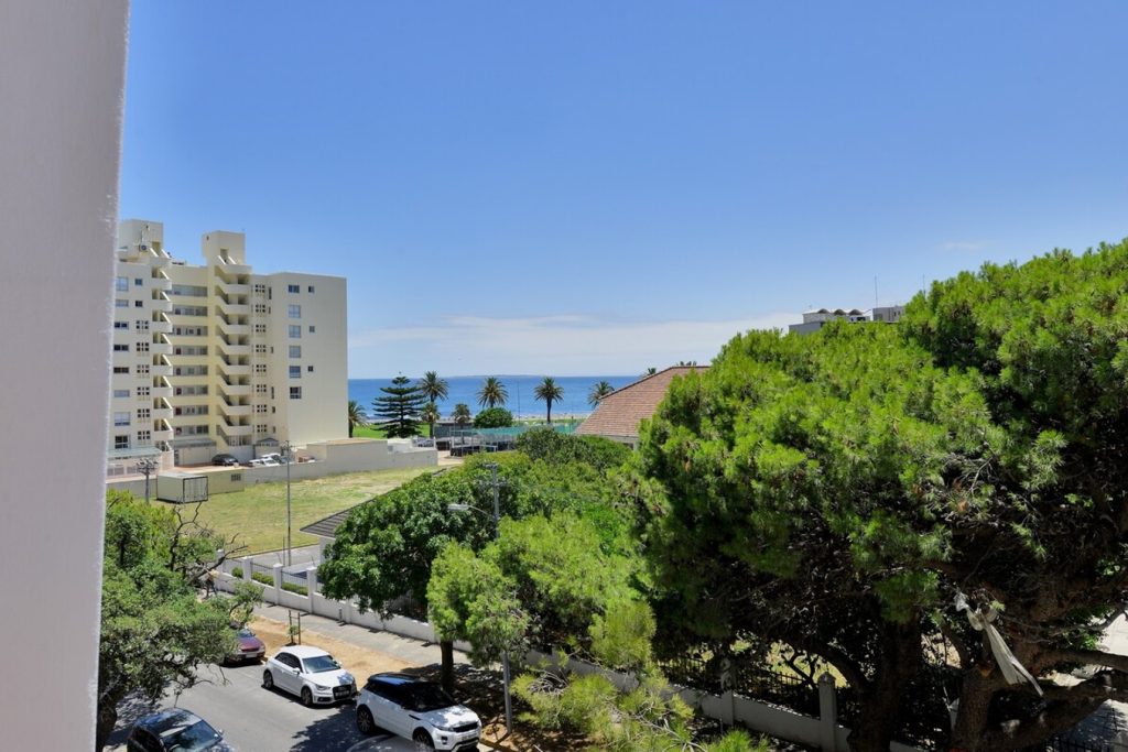 c8d8bca5-397b-4737-8cdb-770c1881c79d-1