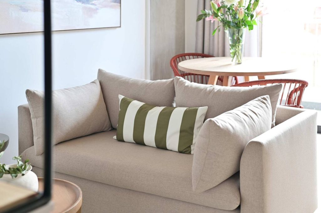 cd0a6f7c-a050-4d60-9dc7-39e129c082b8-1