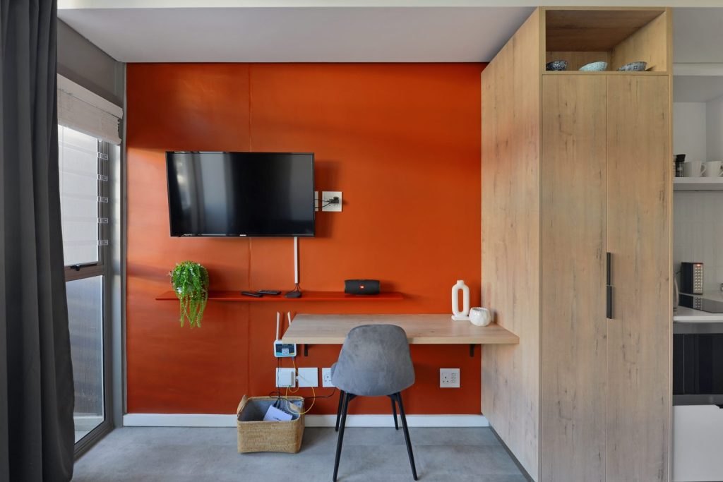 cdbd502e-fd27-4c40-abde-6ff00b065380-1