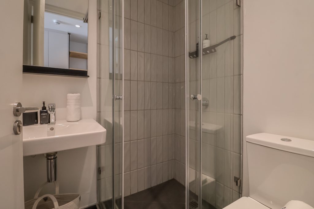 cf463dbf-1796-45ec-9c6c-e9832d86fa02