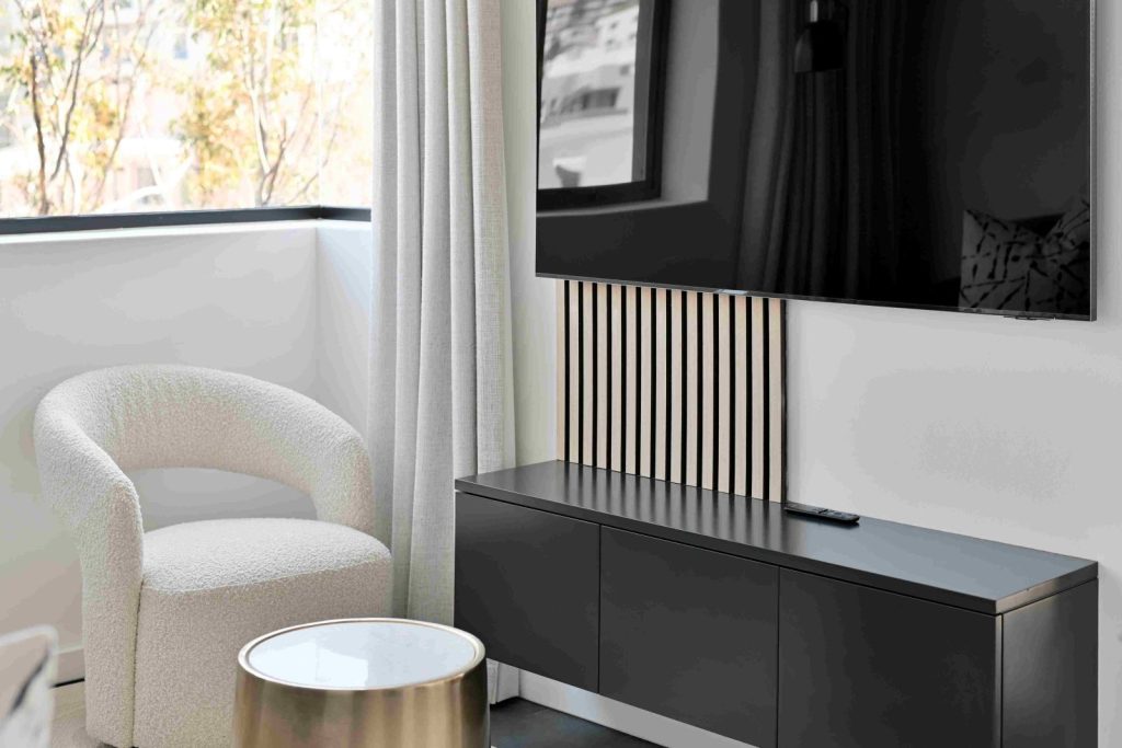 d23e7e1a-150e-4135-a864-ea026cd53d02-1