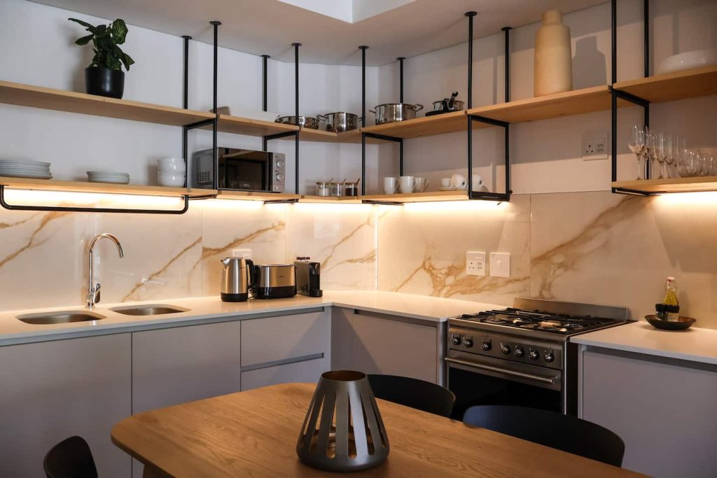 d4699157-5882-4aa4-b2dc-efa1a209e464-1