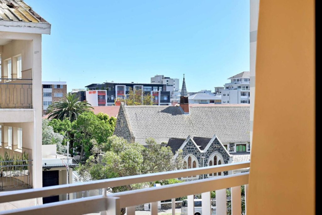 d70bba92-e475-4920-8b7f-5cb9cc6cafa1-1