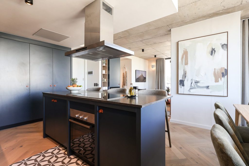 dcf287d2-f5d2-4761-985b-e039754856d2-1